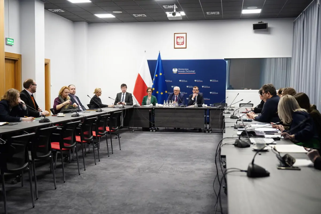 spotkania z resortami i regionami w sprawie uczestnictwa polski w expo w osace