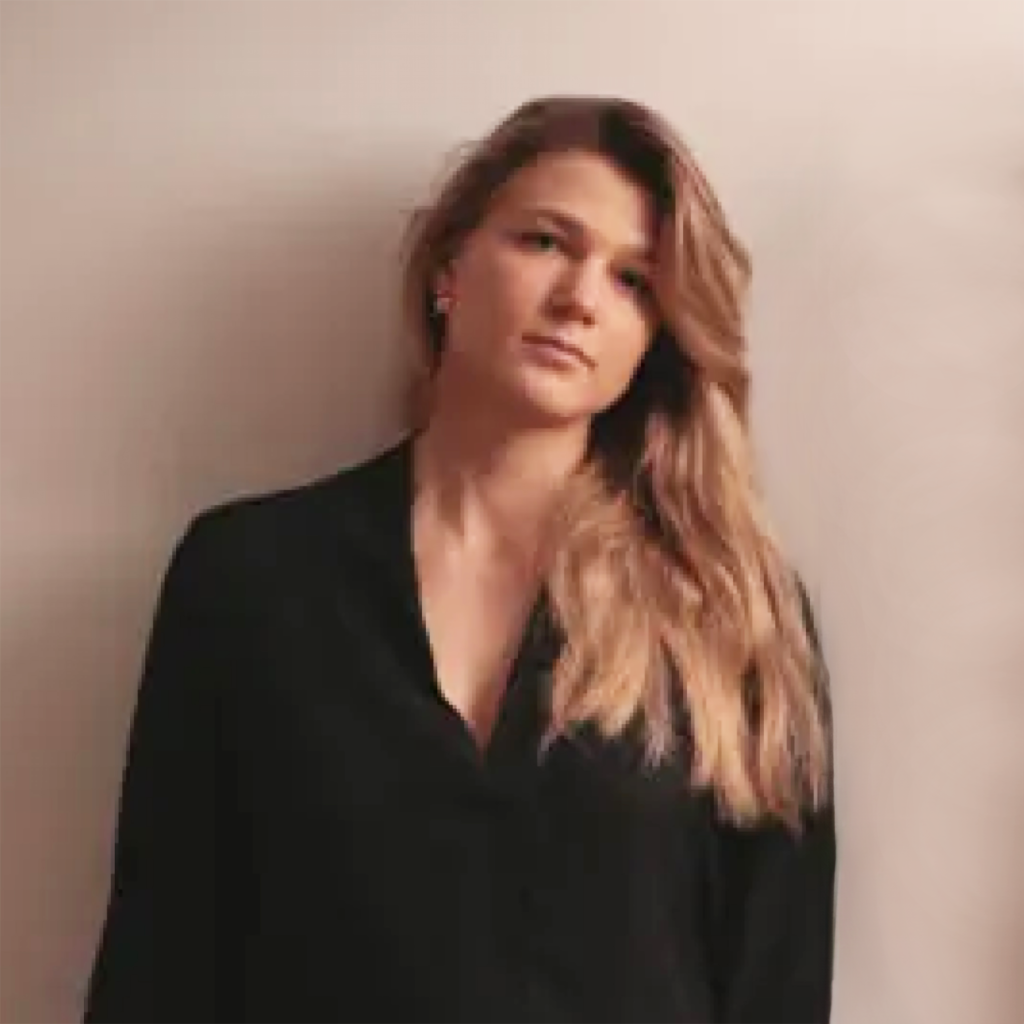 alicja kubicka max